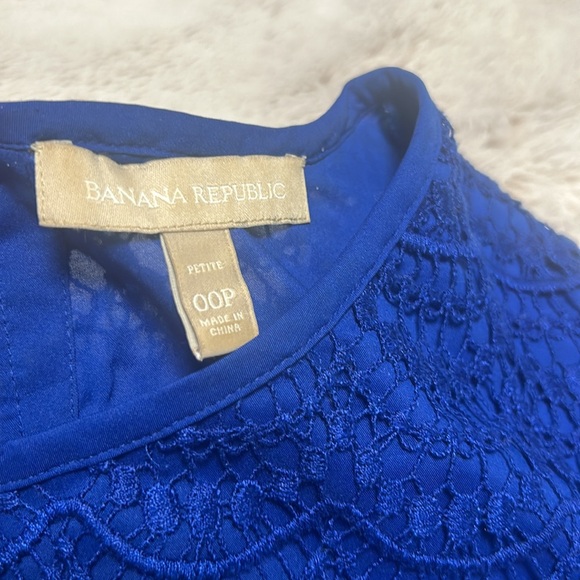 Banana Republic lace blouse - Picture 3 of 10
